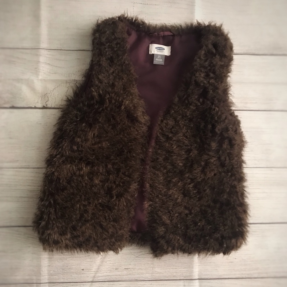 Old Navy Leopard print Girls faux fur vest